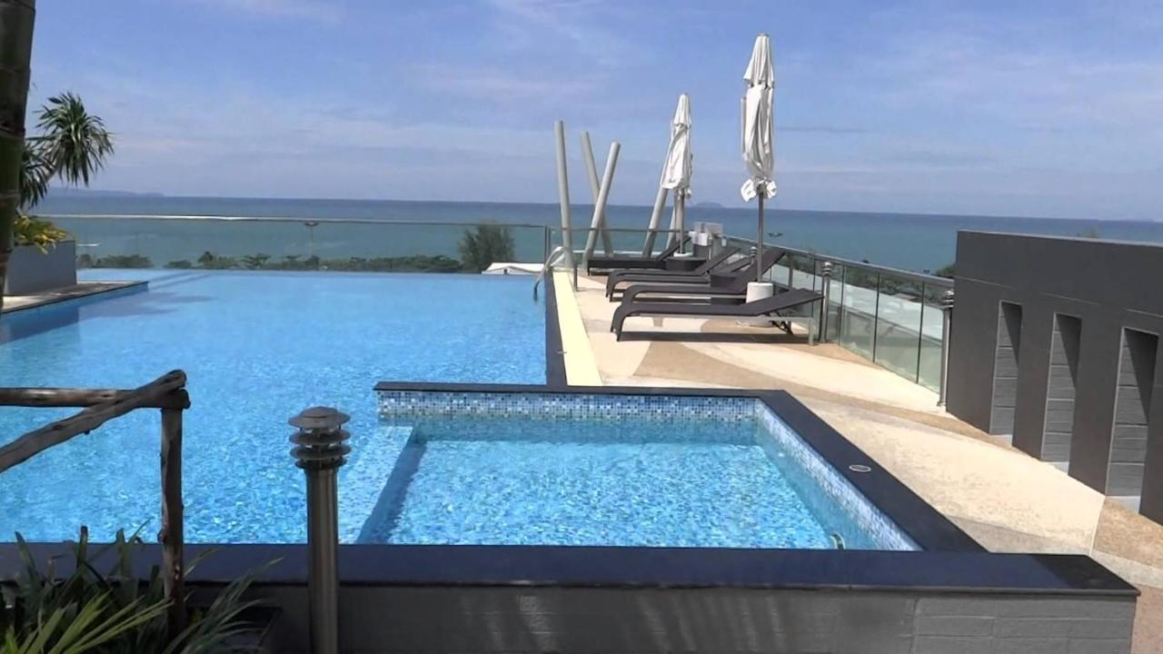 The Gallery Jomtien Beach Pattaya Boutique Condo Buitenkant foto